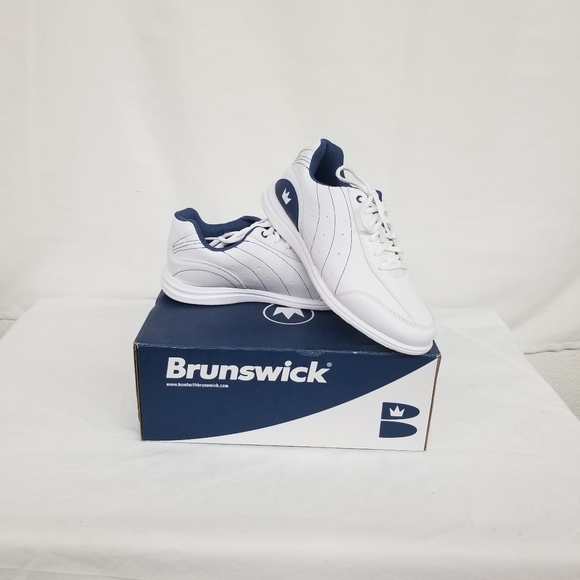brunswick ladies bowling shoes